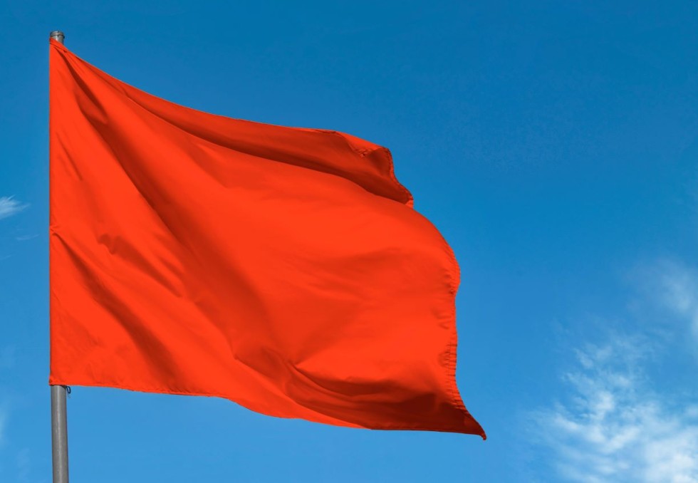 Drapeau rouge.