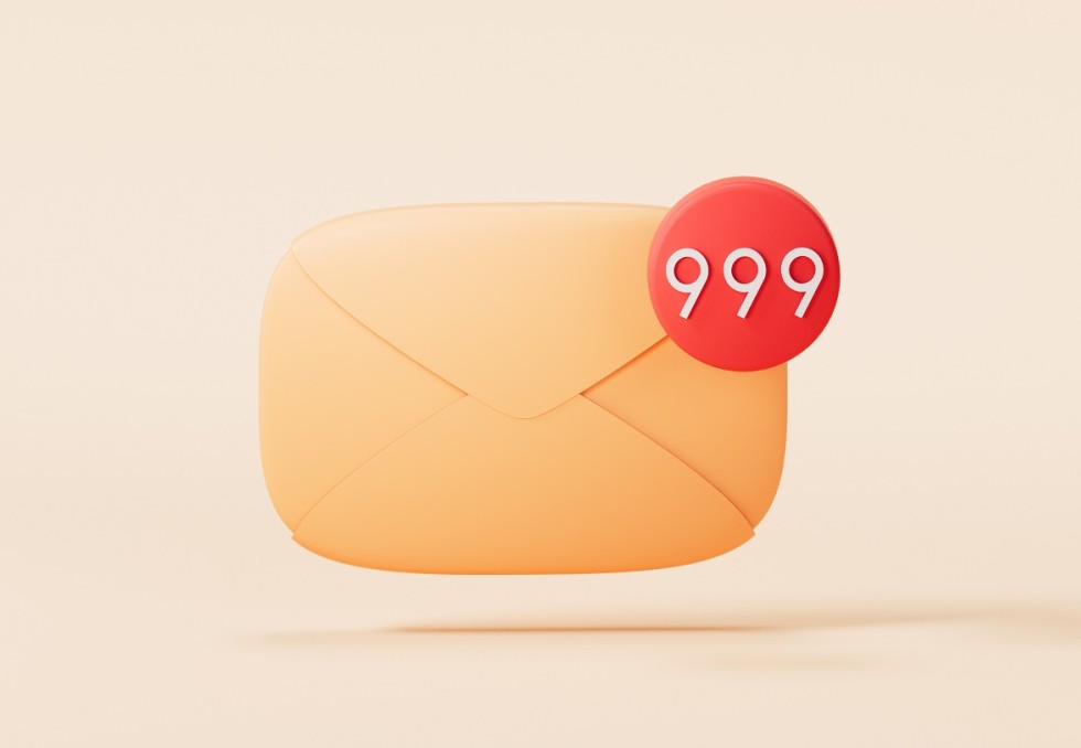 Centaines d'emails
