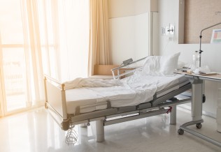 lit d'hôpital