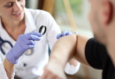 Dermatologue