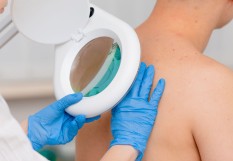Dermatologue